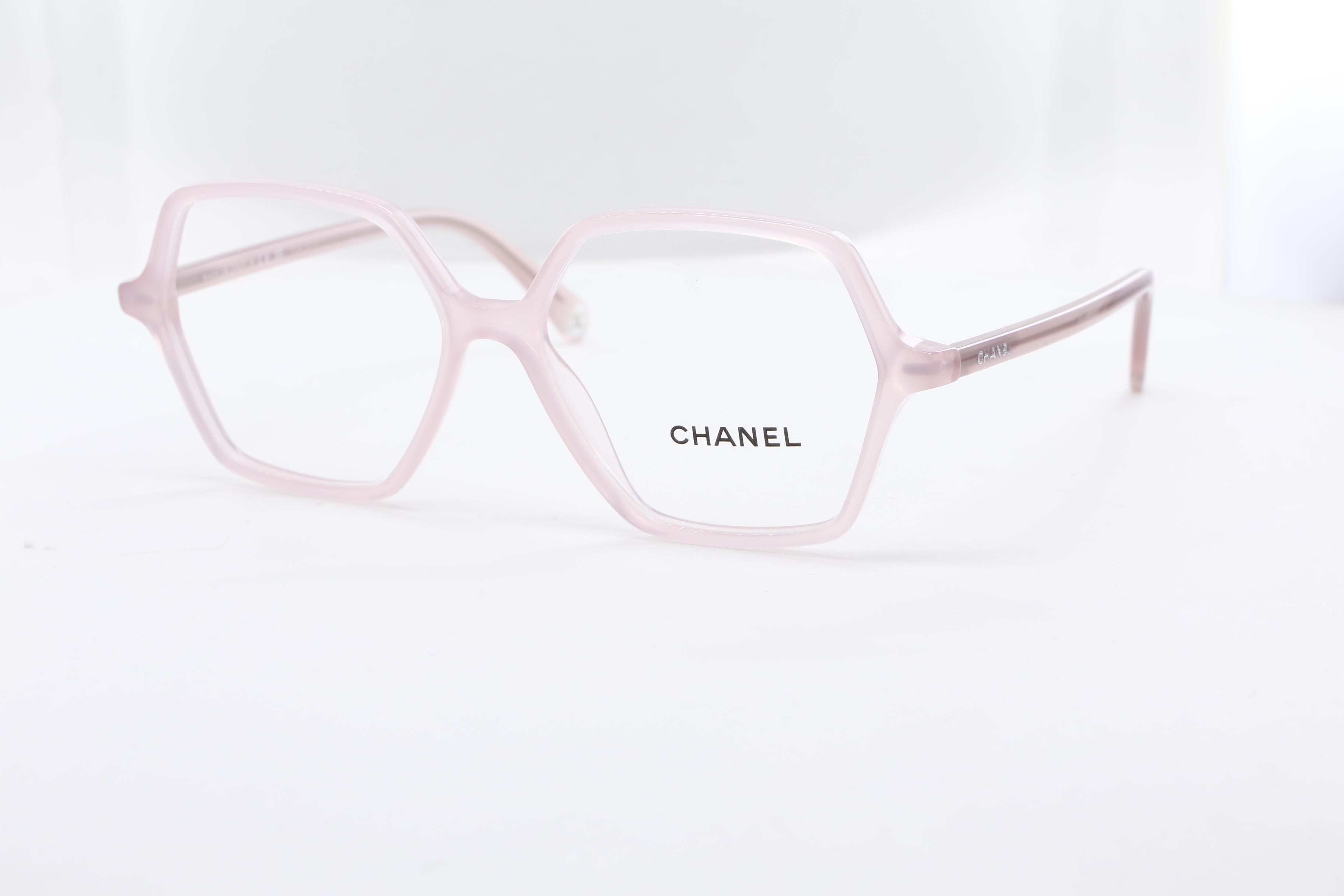 Chanel - ref: 90004