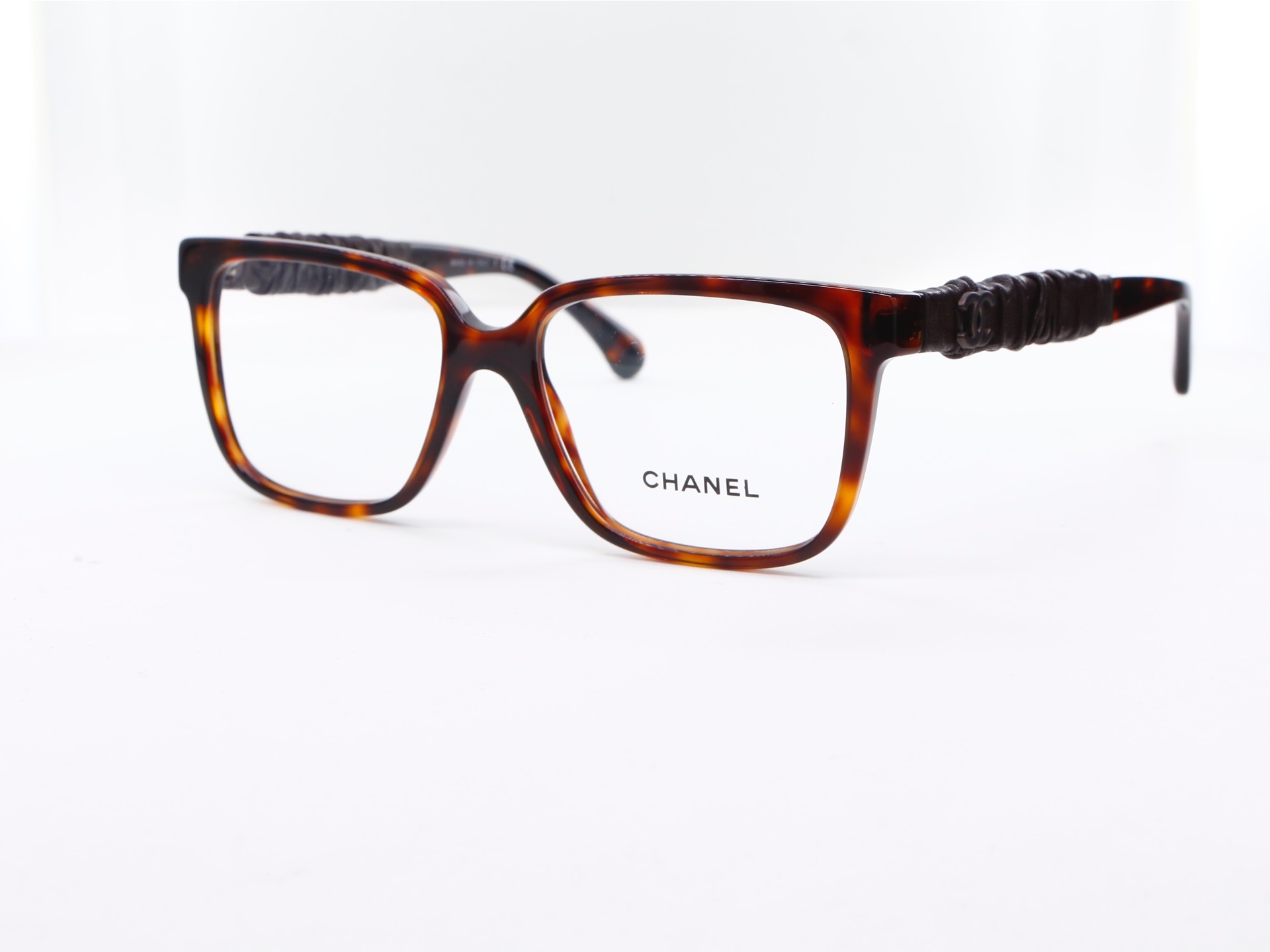 Chanel - ref: 87815