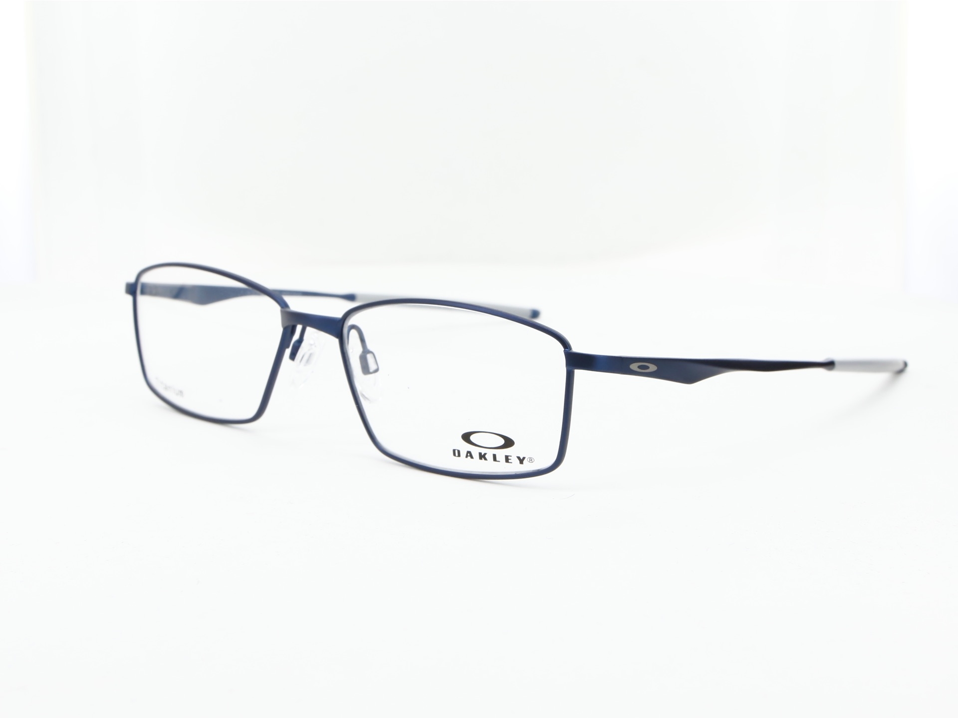 Oakley - ref: 84420